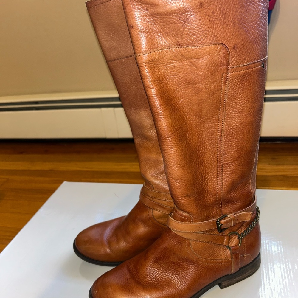 Marc Fisher leather boots. Size 8.5